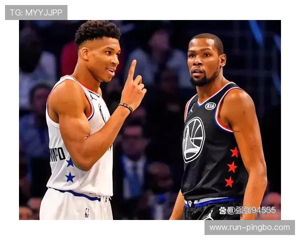 杜兰特挡拆拉开空间提升得分效率 对比字母哥展现更强得分威胁