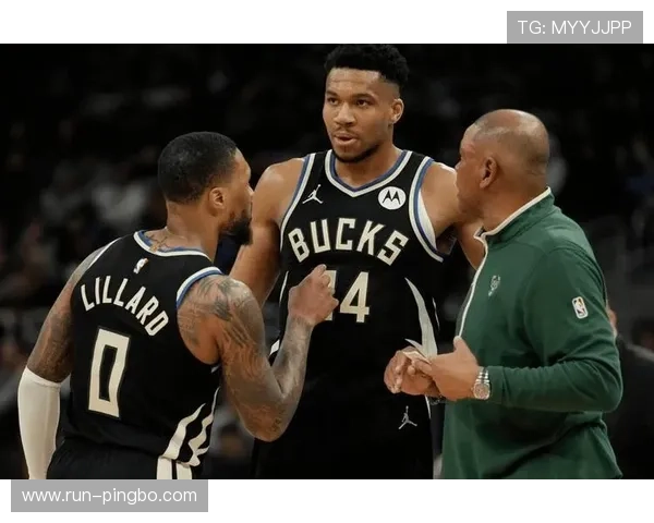 米德尔顿挡拆高效得分与字母哥互补拉开空间